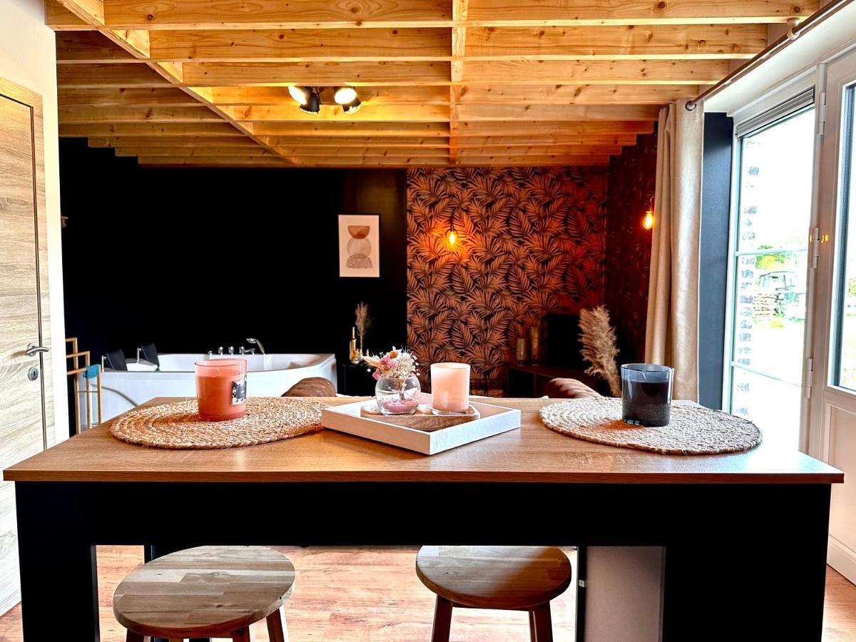 Hour House - Esc'Appart Houyet Bagian luar foto
