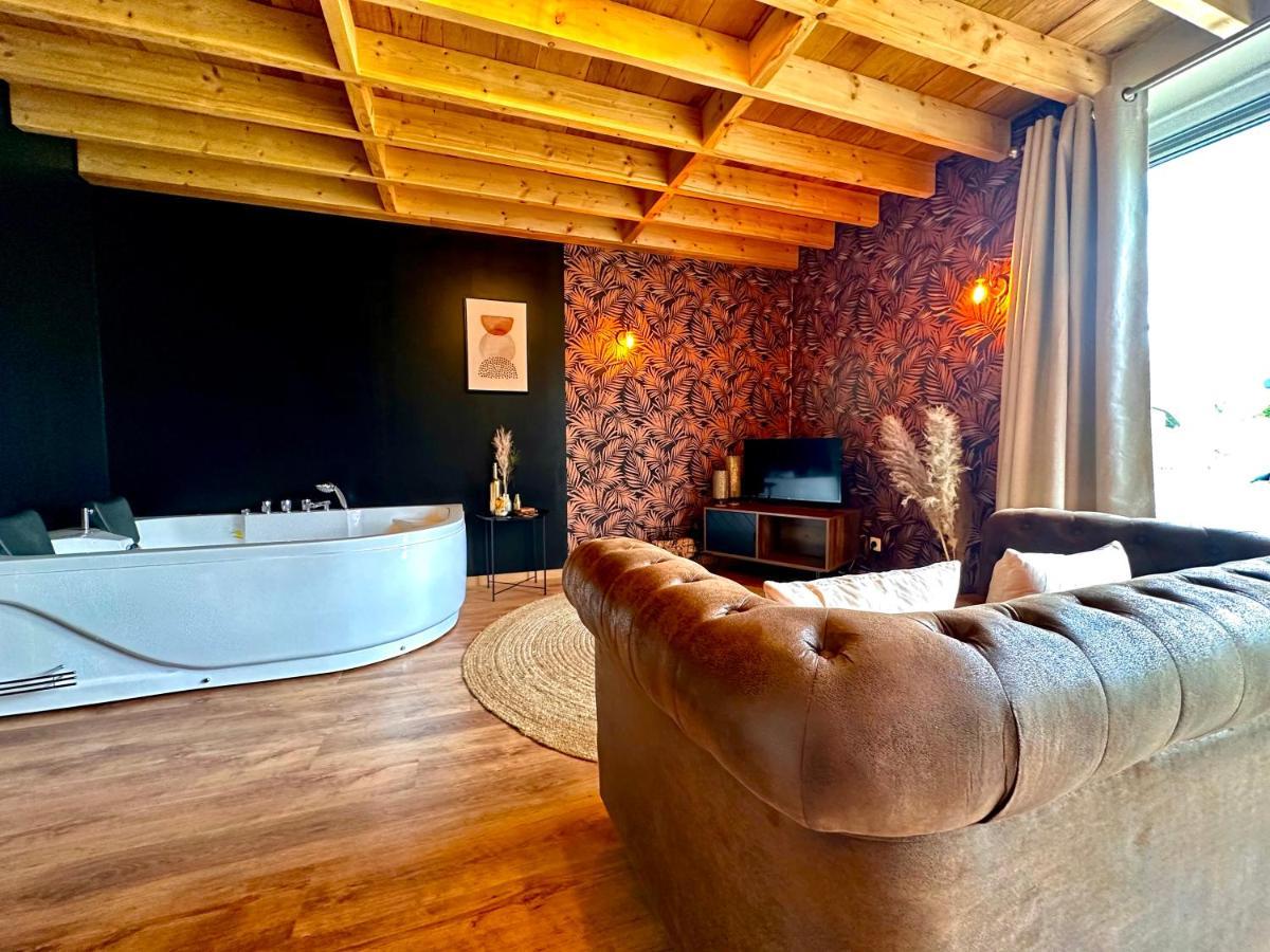 Hour House - Esc'Appart Houyet Bagian luar foto