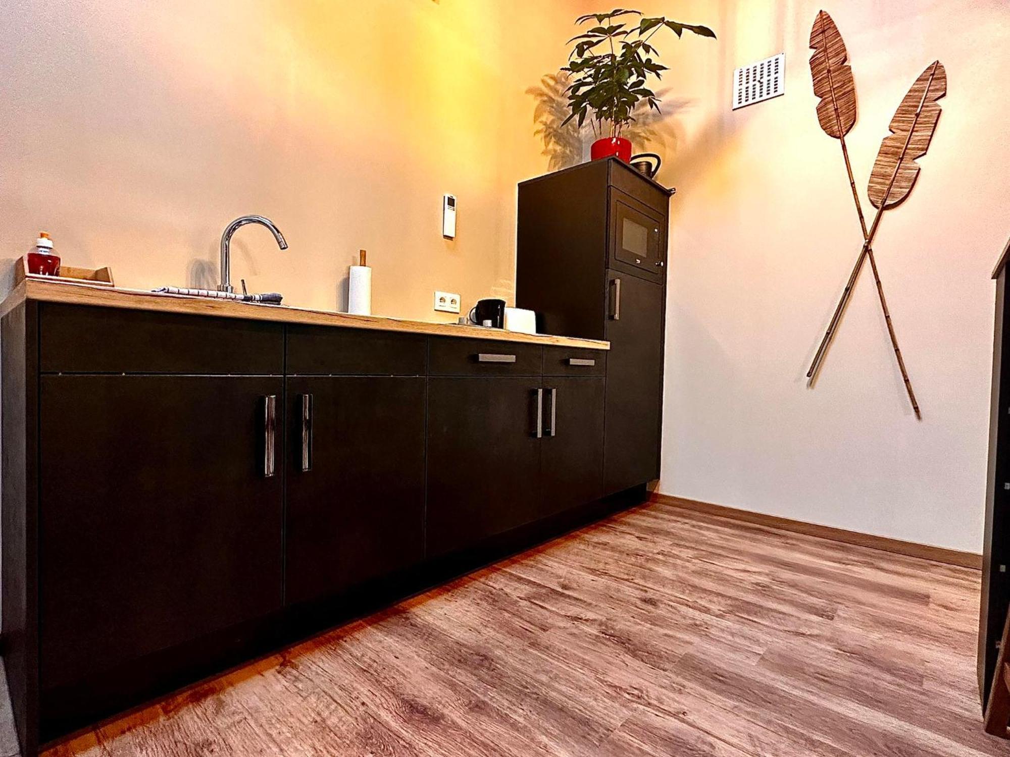 Hour House - Esc'Appart Houyet Bagian luar foto